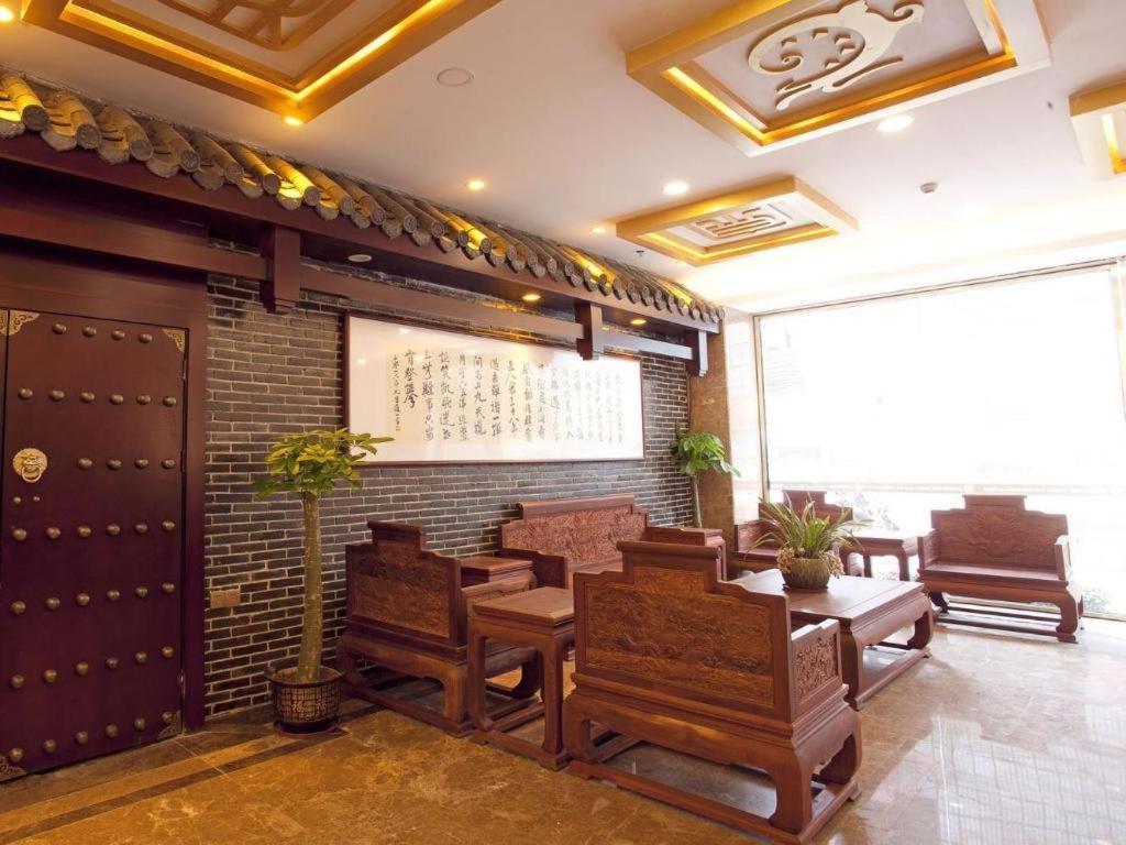 Telecom Hotel Guilin Exterior photo