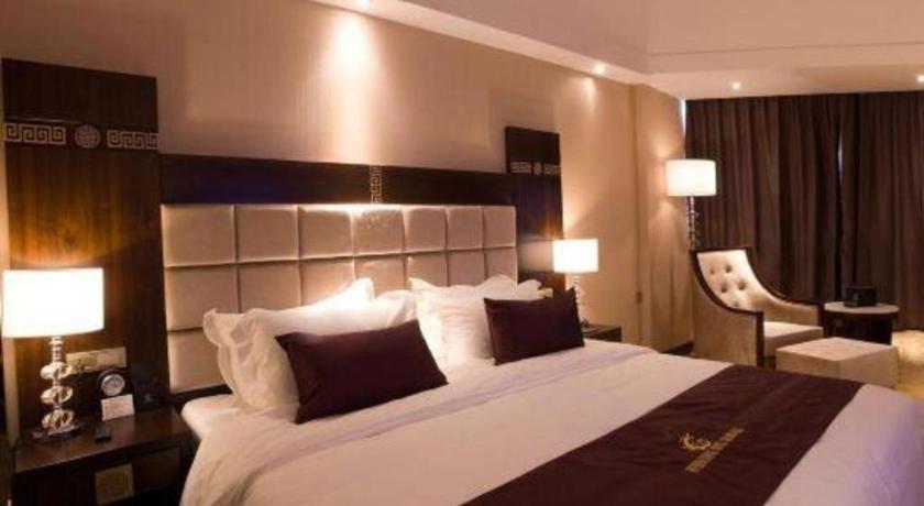Telecom Hotel Guilin Exterior photo